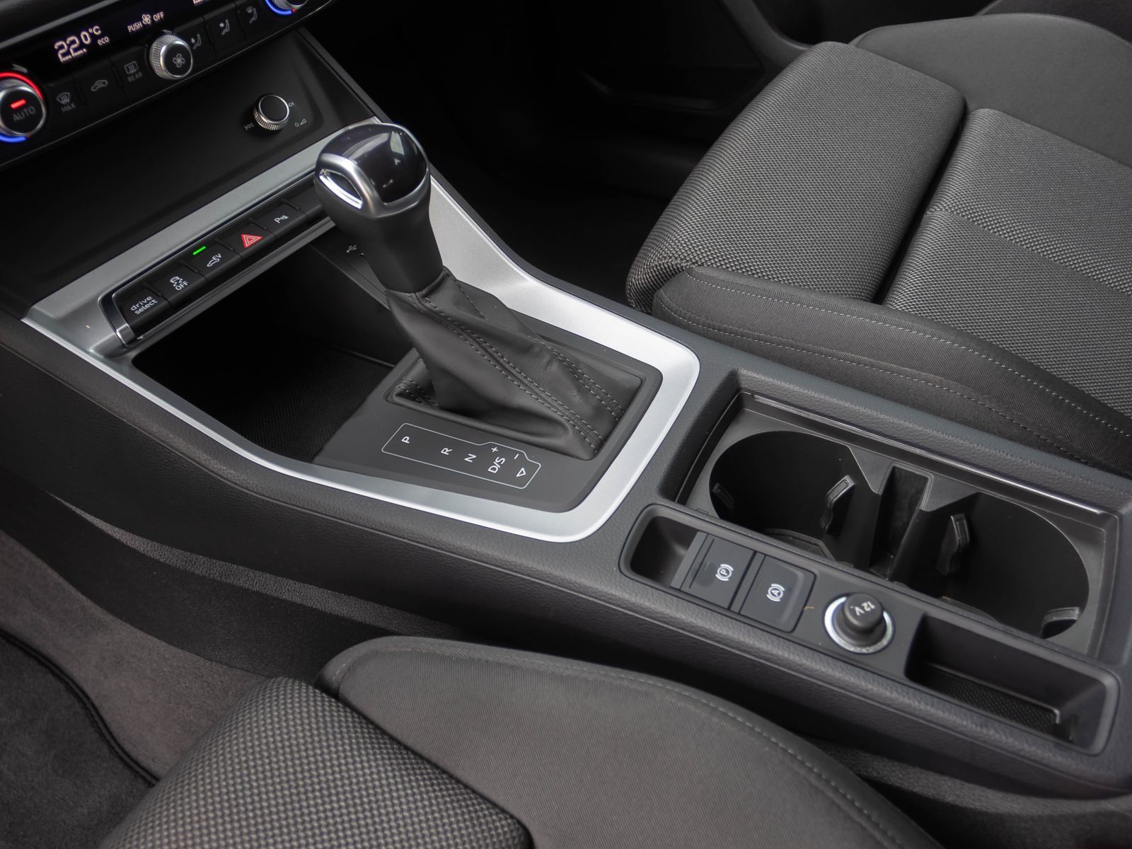 Audi Q3 Sportback 45TFSI e Navi LED GRA EPH DAB AHK foto 19