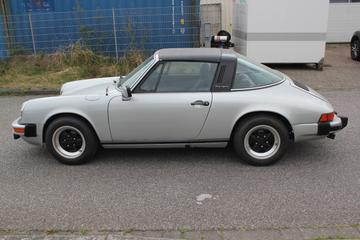 صورة 9 لـ 1976 Porsche 911 URMODELL