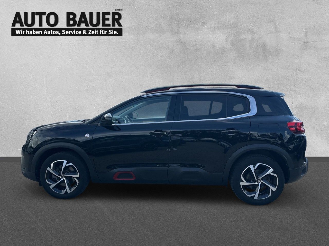 Fahrzeugabbildung Citroën C5 AIRCR C-SERIES PT 225 HYB-ACC-Cam* - mit KI generiert/bearbeitet
