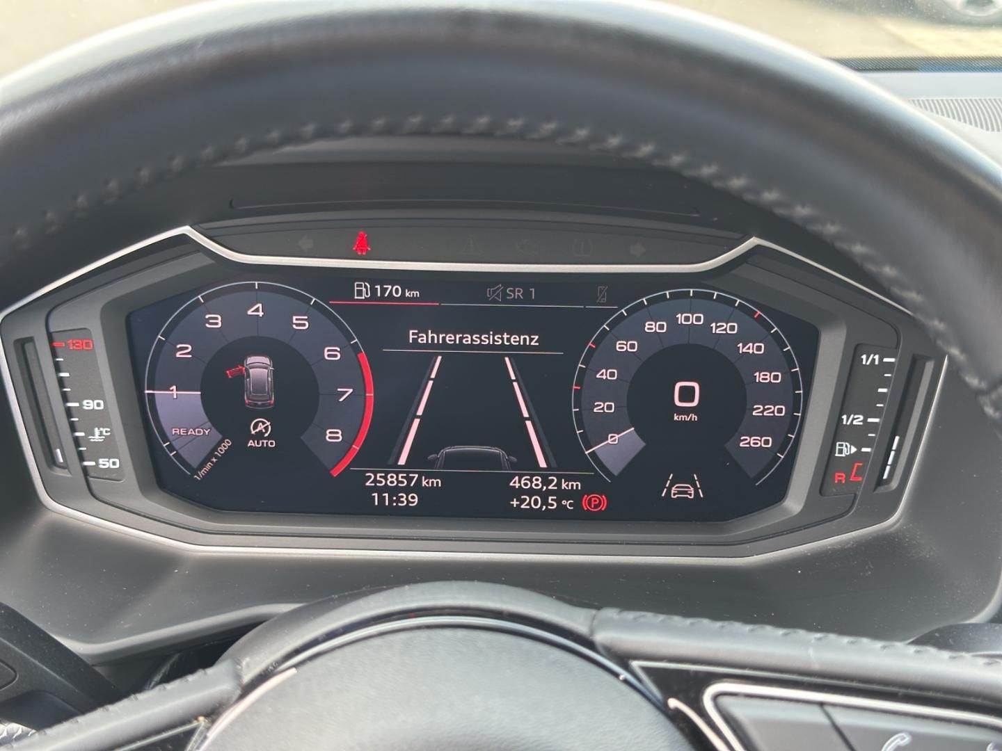 Fahrzeugabbildung Audi A1 Sportback S line