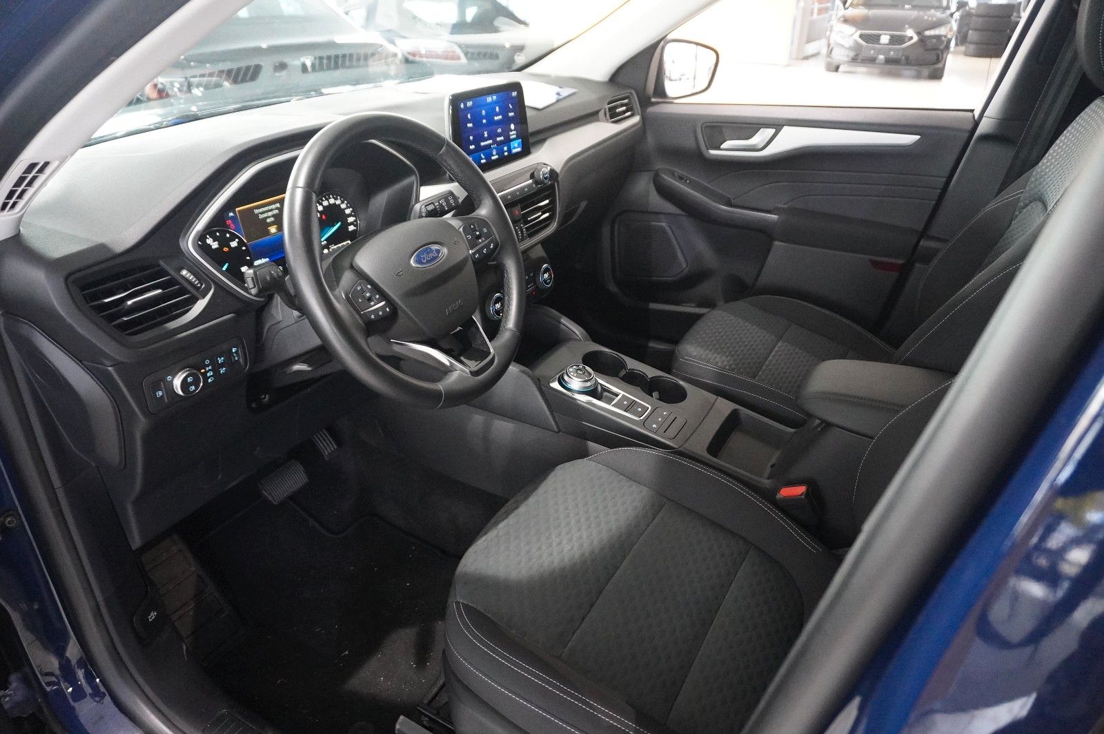 Fahrzeugabbildung Ford Kuga 2.5 HYBRID COOL & CON. NAVI/LED/SPORT/DAB+