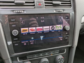 Volkswagen Golf - 9