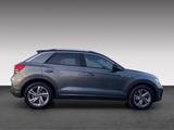 Volkswagen T-Roc 1.5 TSI 7-Gang DSG R-Line AHK App-Connect - VW T-Roc Jahreswagen mit Anhängerkupplung