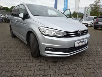 Fotografie des VW Touran 2.0 TDI ACTIVE DSG*AHK*ACC*LED*RFK