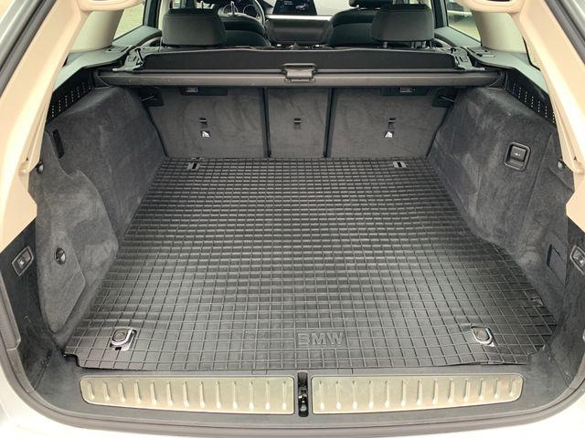 Fahrzeugabbildung BMW 530d Touring Adaptives LED+Navi+Leder+Kamera