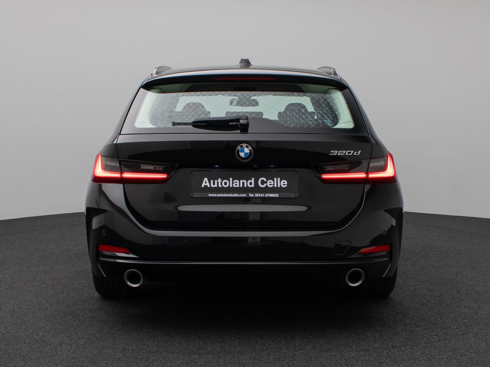 Fahrzeugabbildung BMW 320d Kamera DAB HUD Lenkradheizung Alarm Sport