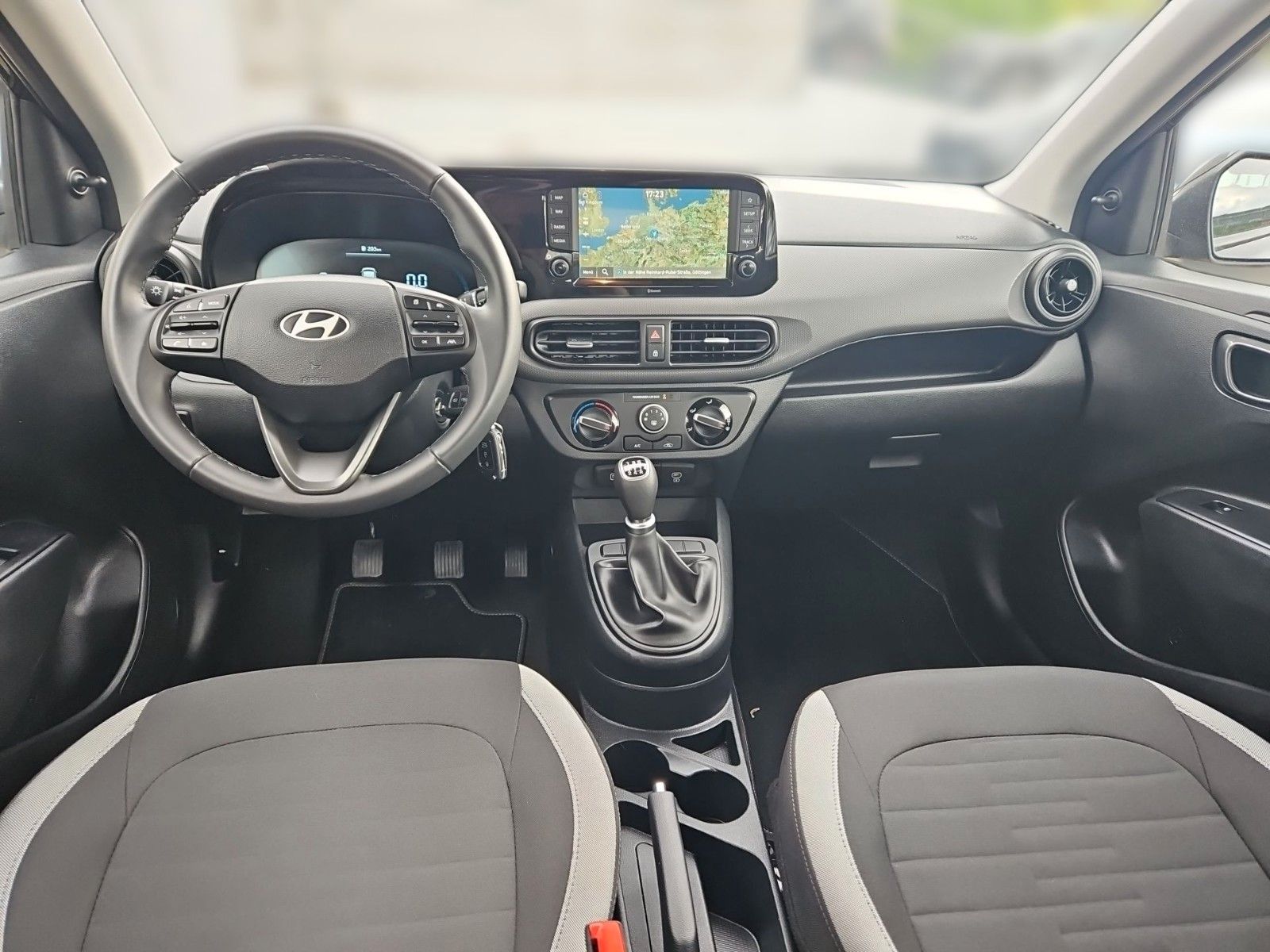 Hyundai i10 – Bild 11
