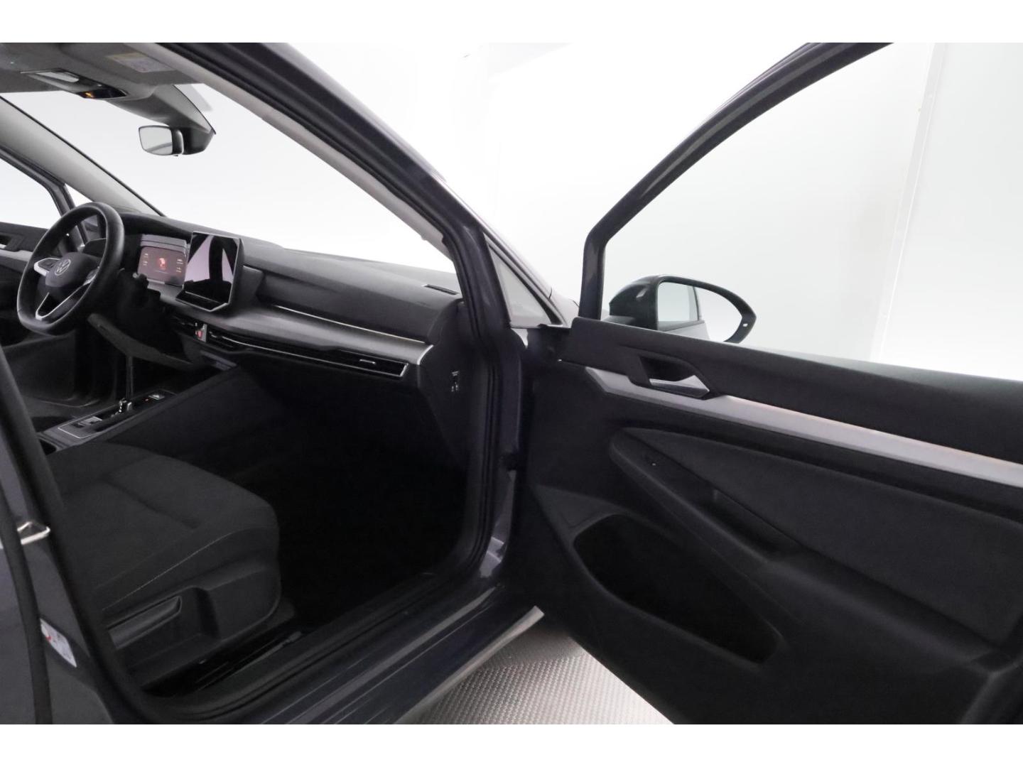 Volkswagen Golf Variant 1.5eTSI DSG Life+LED+VIRTUAL+TEMPO, миниатюра 17