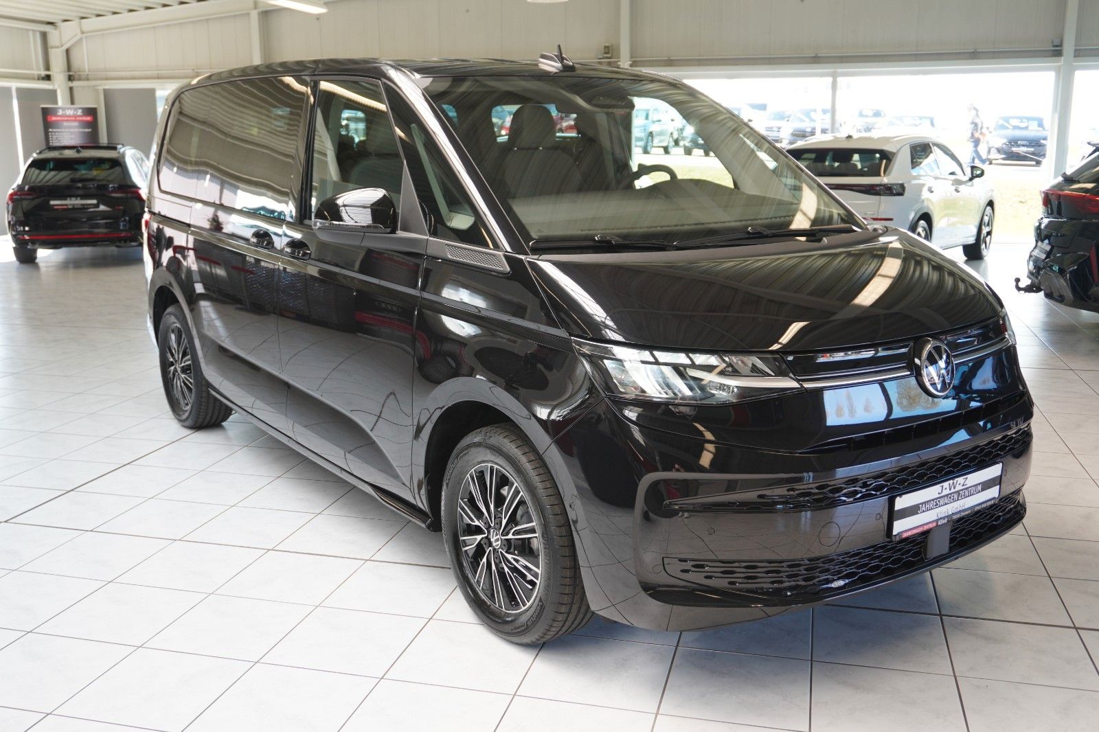 Volkswagen T7 Multivan Life 2.0 tdi DSG 7-Sitzer*AHK*ACC* imagem 3