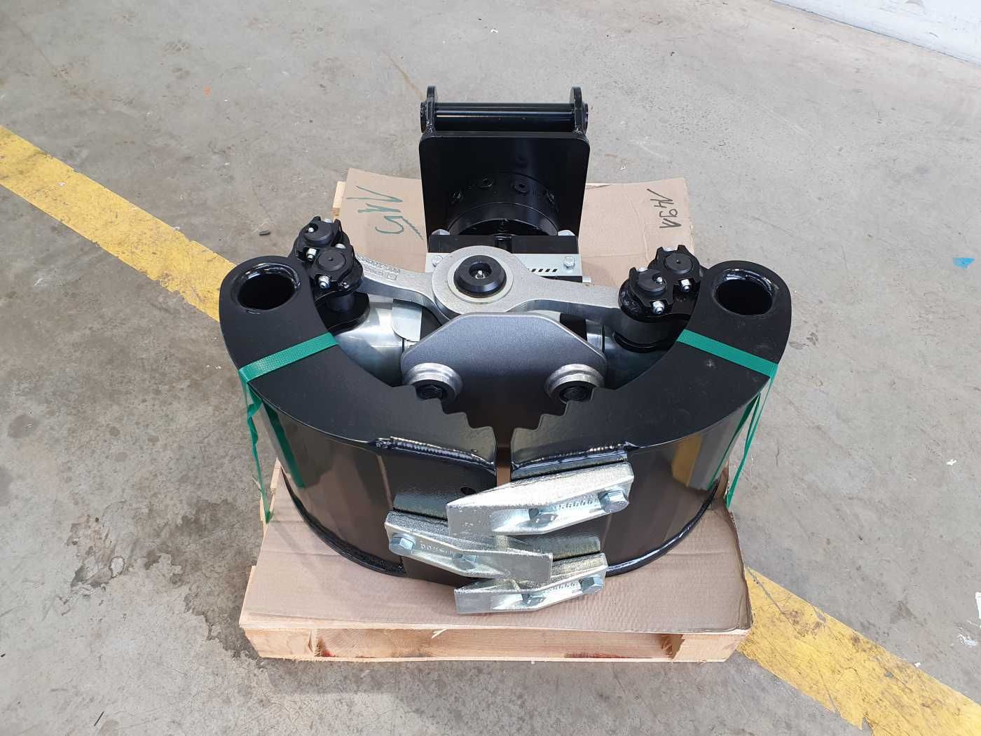 Fahrzeugabbildung Andere DMS SG2030 inkl. Rotator Sortiergreifer / NEU
