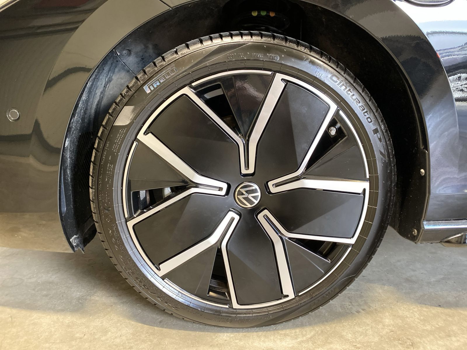 Volkswagen Passat 1.5 eHybrid R-Line AHK DCC HuD Pano foto 4