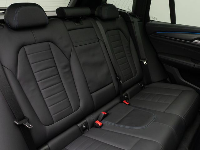 Foto Nummer 28: BMW iX3