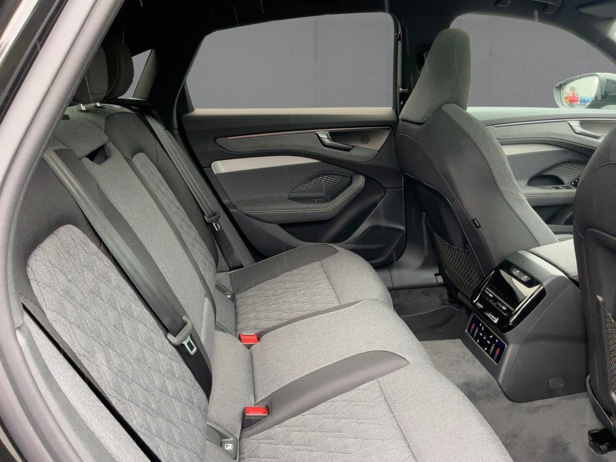 Audi A6 - Bild 12