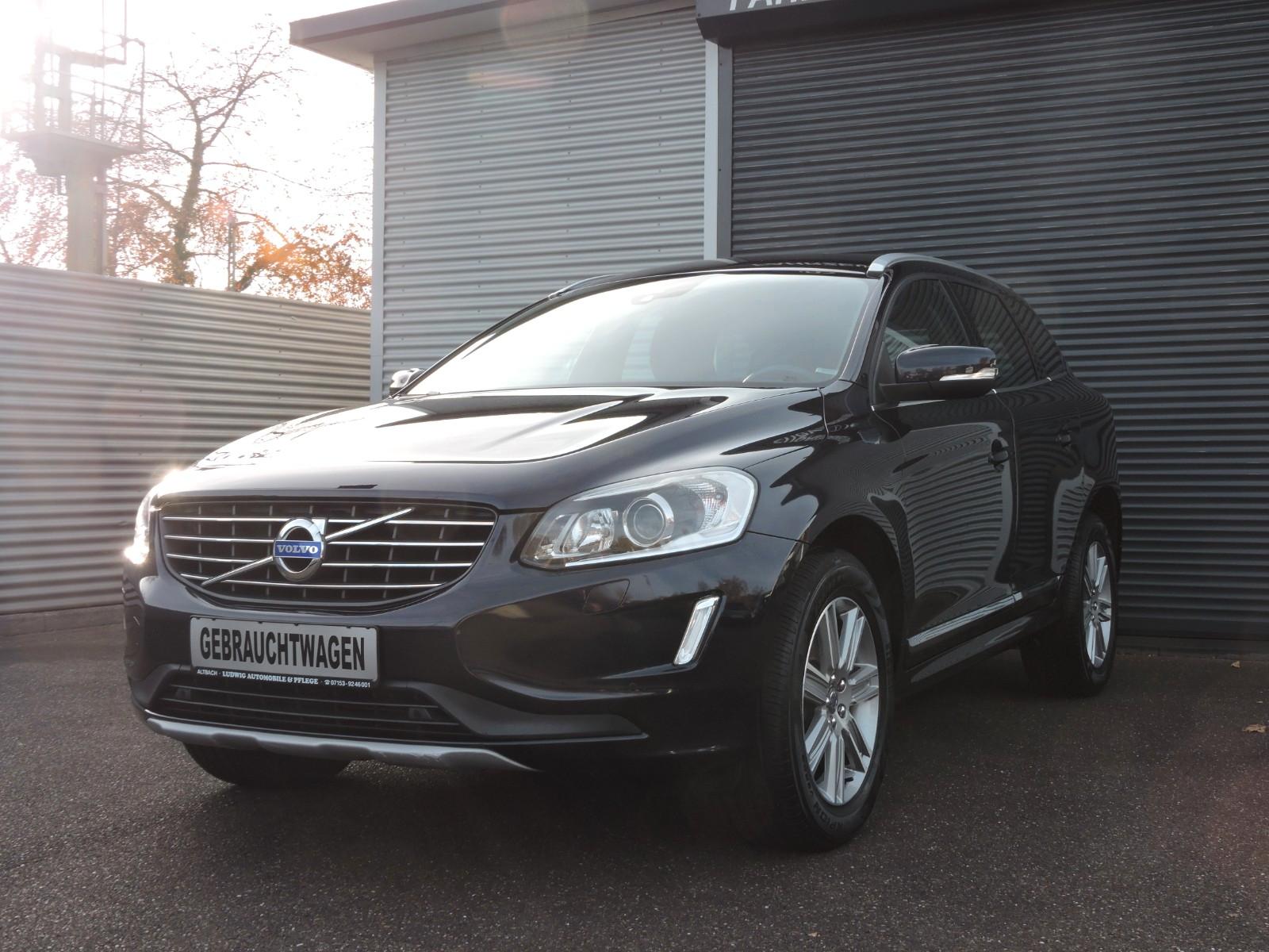 Volvo XC60 D5 AWD Summum Geartronic RFK  AHK HU+KD NEU