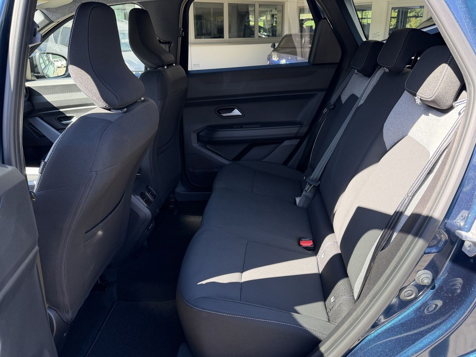 Fahrzeugabbildung Dacia Bigster Journey HYBRID 155 sofort lieferbar