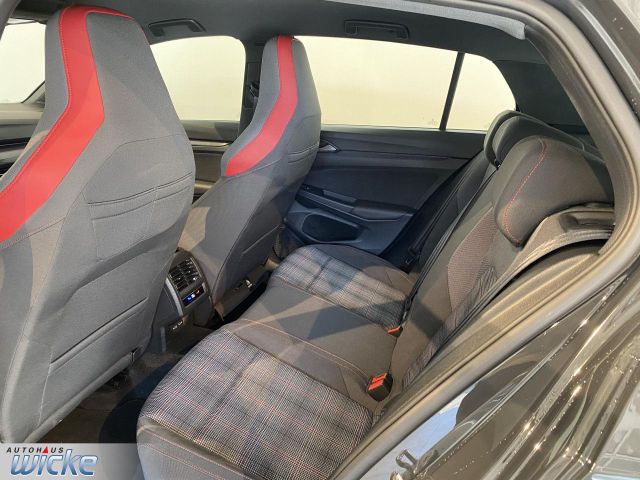 Golf VIII 2.0 TSI DSG GTI NAVI KLIMA KEYLESS PDC