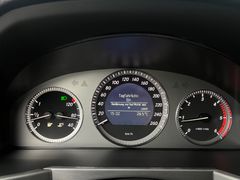 MERCEDES-BENZ GLK 220 CDI / NUR 88.tKM / RENTNER / GARANTIE MERCEDES-BENZ GLK 220 CDI / NUR 88.tKM / RENTNER / GARANTIE