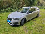 Skoda Oktavia RS 60  Limited Edition - Skoda: Oktavia