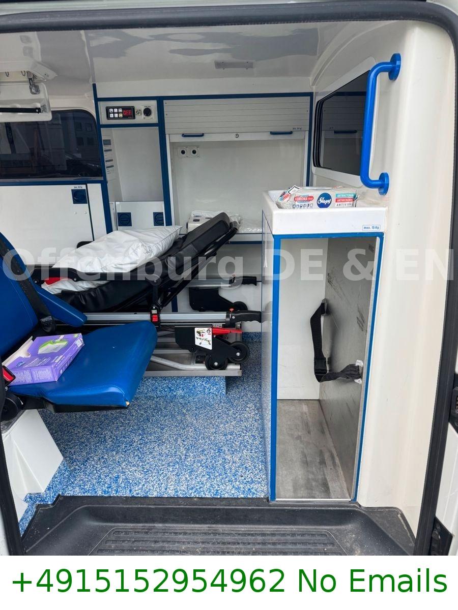 Volkswagen T6 Krankenwagen ambulance mit  Inspektion !