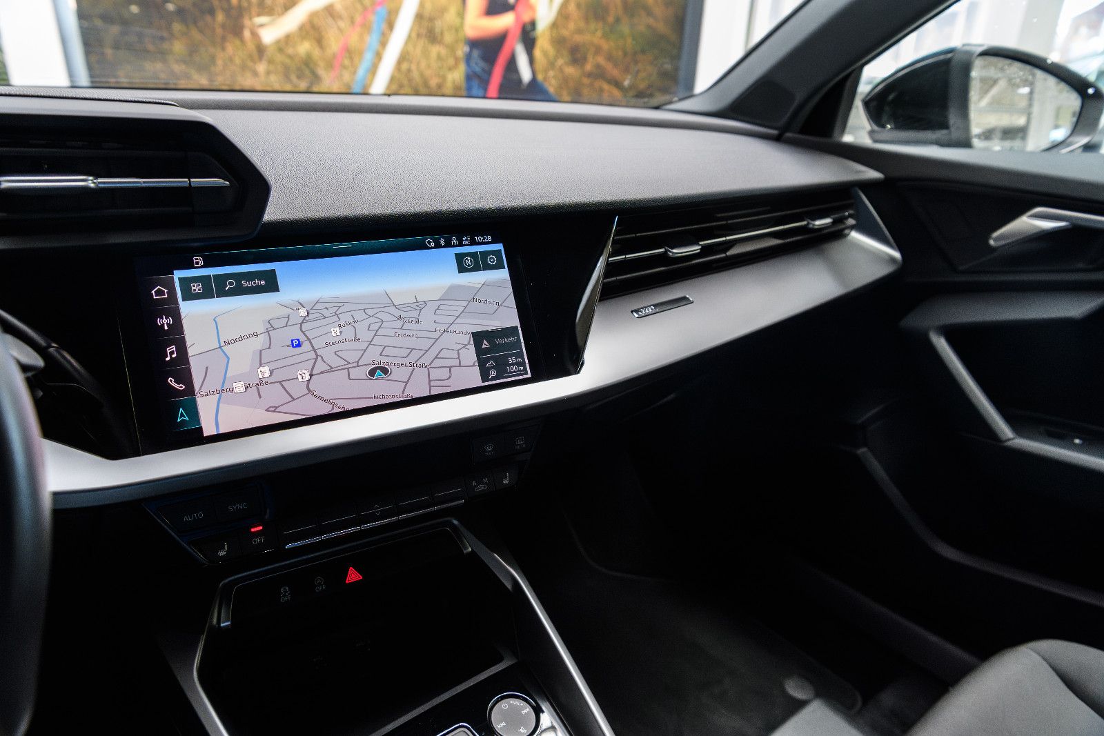 Fahrzeugabbildung Audi A3 30 TFSI S tronic advanced Sportback