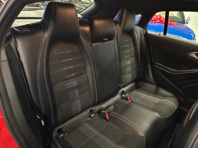 Mercedes-Benz CLA Shooting Brake CLA 180 *AMG*Navi*AHK*