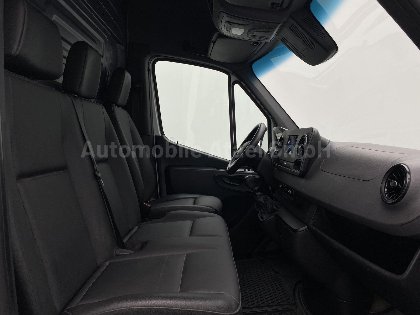 Fahrzeugabbildung Mercedes-Benz Sprinter 314 Plus Paket AHK+ KAMERA+ MBUX 7394