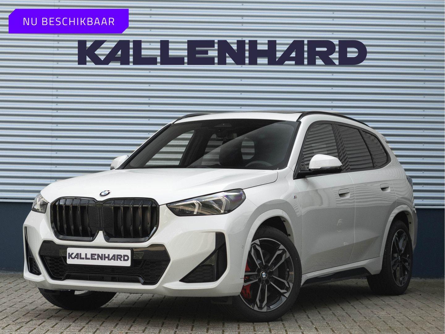 BMW X1 sDrive18i M-Sport Pro - Pano - AHK - Driving