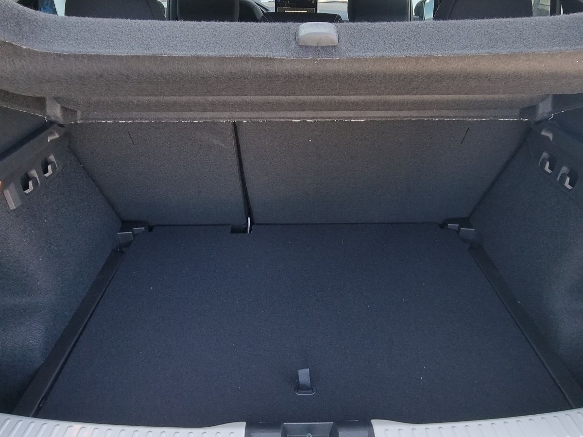 Fahrzeugabbildung Dacia Sandero Journey TCe 100