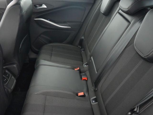 Grandland GS AT+LED MATRIXLICHT+NAVI+RÜCKFAHRKAM