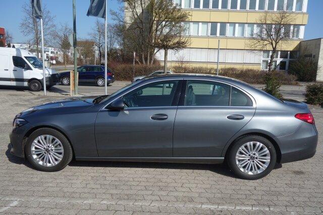 Mercedes-Benz C 180 AVANTGARDE LED MEMORY TOT KAMERA VOR DISTR