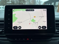 Fahrzeugabbildung Renault Trafic L2H1 SpaceClass*7-SITZE*CAM Bett Navi AHK