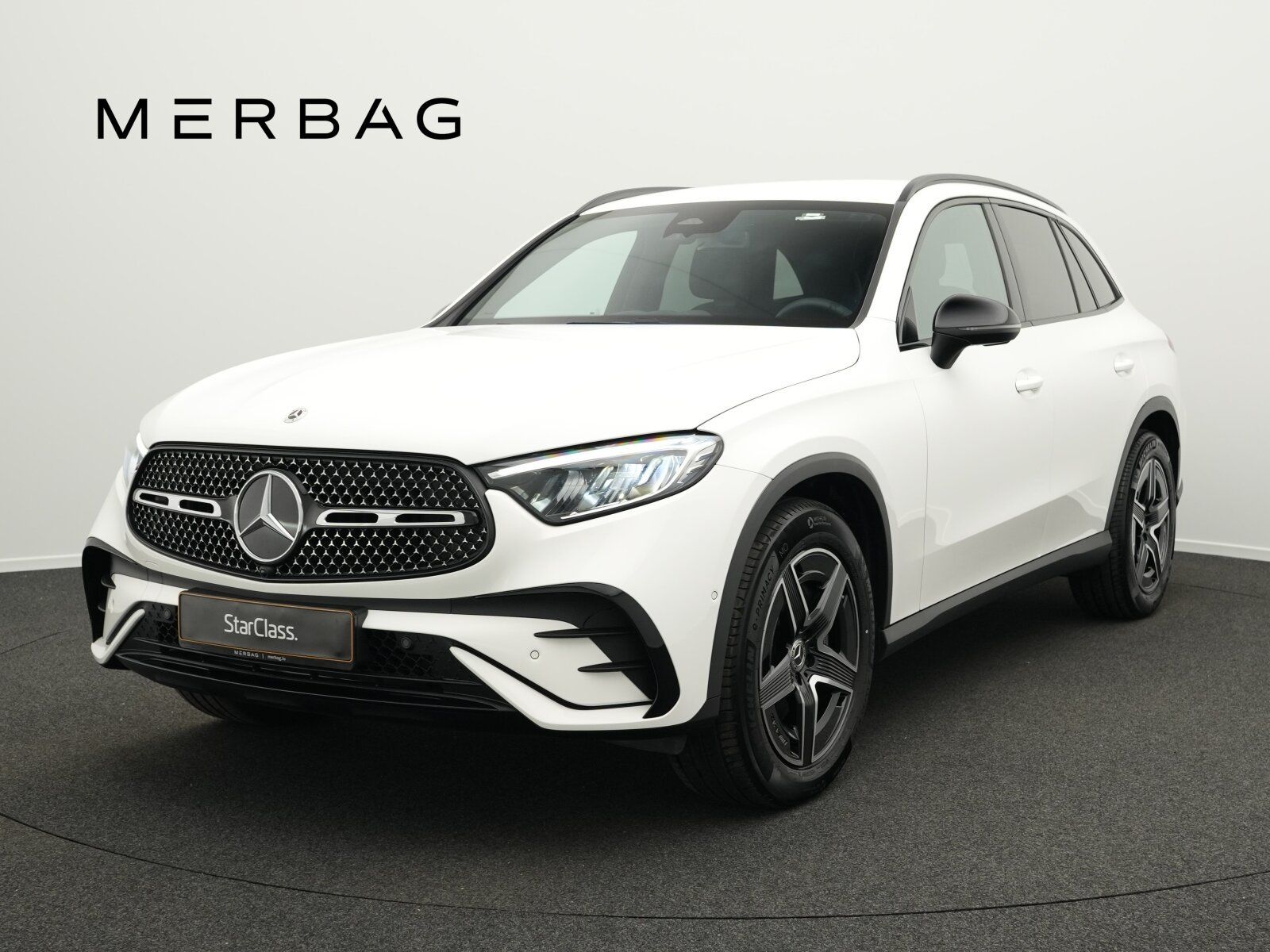MERCEDES-BENZ GLC 300 d 4M AMG-Line LED+AHK+Night+Memo+Kamera