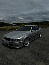 BMW E39 525d Automatik M-Paket - BMW 525: 525d E39