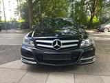 Mercedes-Benz C 180 BlueEFFICIENCY Coupé - - Mercedes-Benz C 180 in Hamburg