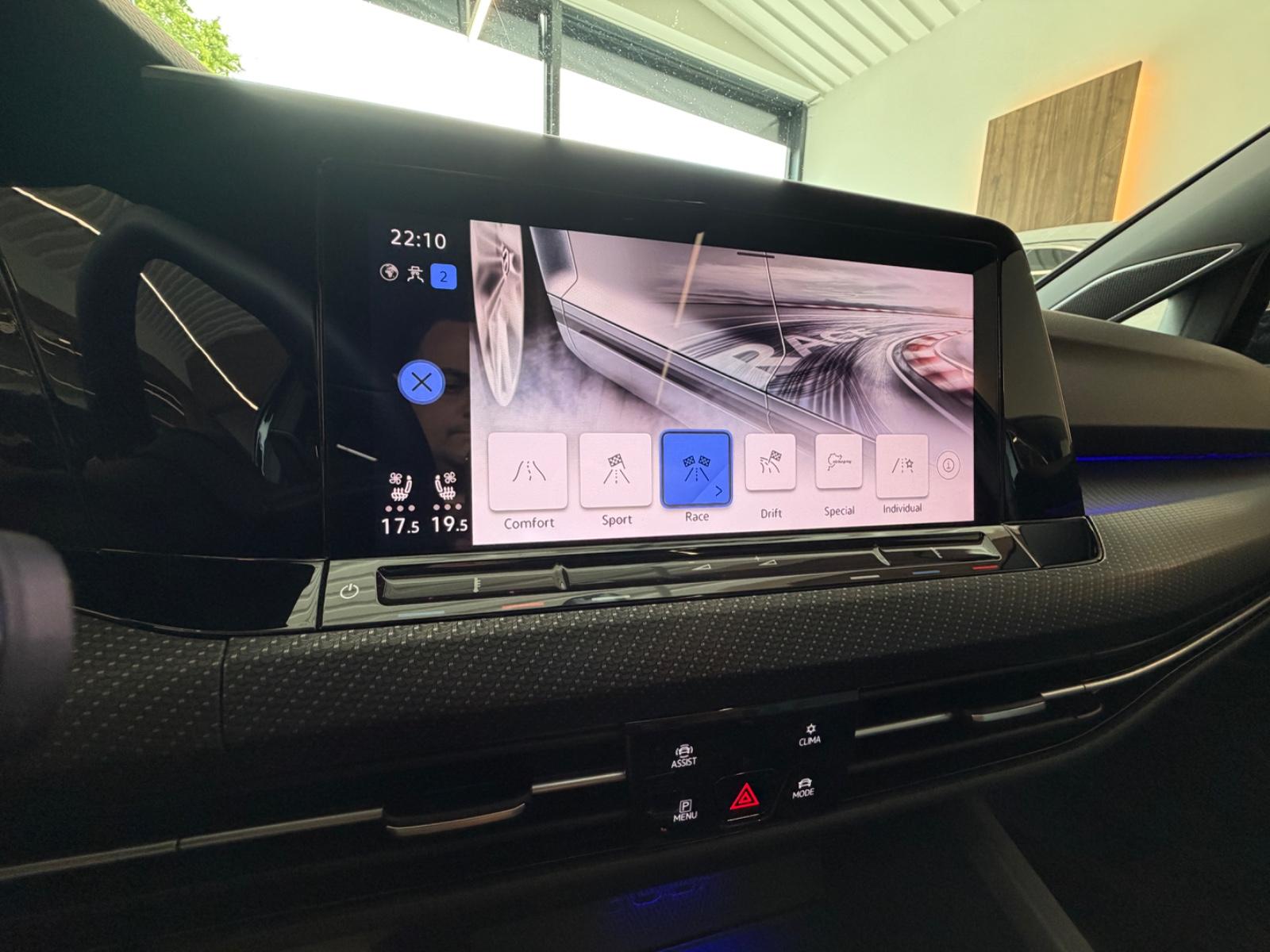 Volkswagen Golf 8 R Performance Harman Kardon Vollleder Headup, миниатюра 20