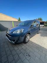 Peugeot Partner Tepee*TÜV NEU*8-Fach Reifen*Campervan* - gebrauchte Peugeot Partner Tepee aus dem Jahr 2011
