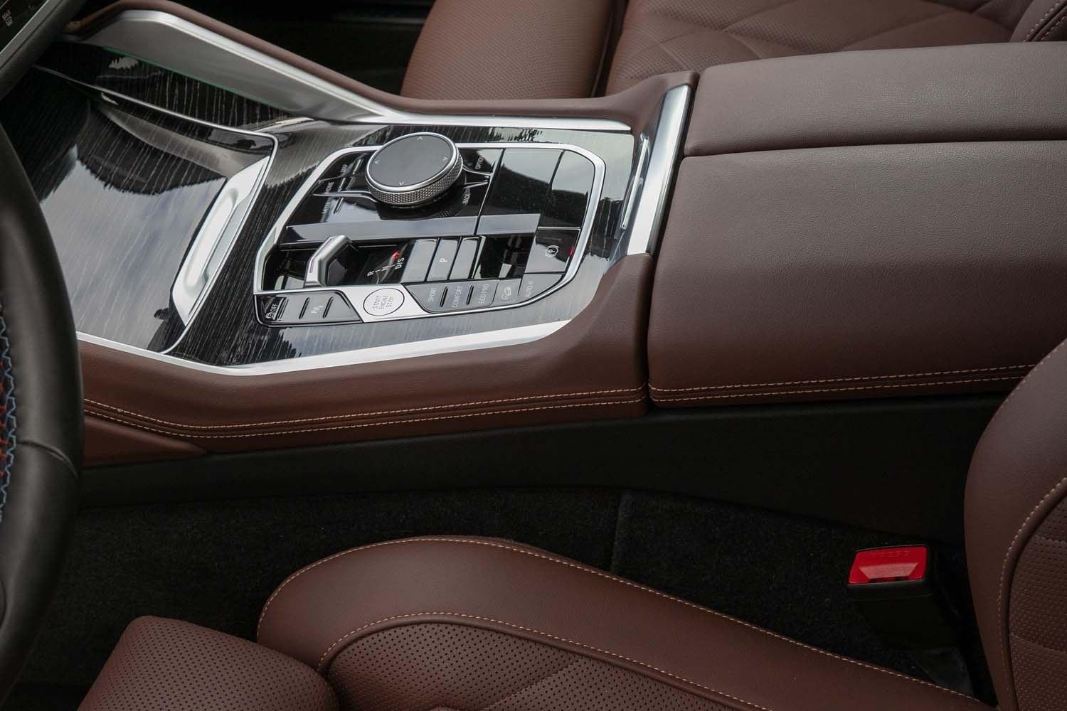 BMW X6 M60i xDrive HeadUp AHK H/K Leder 360° Klima S