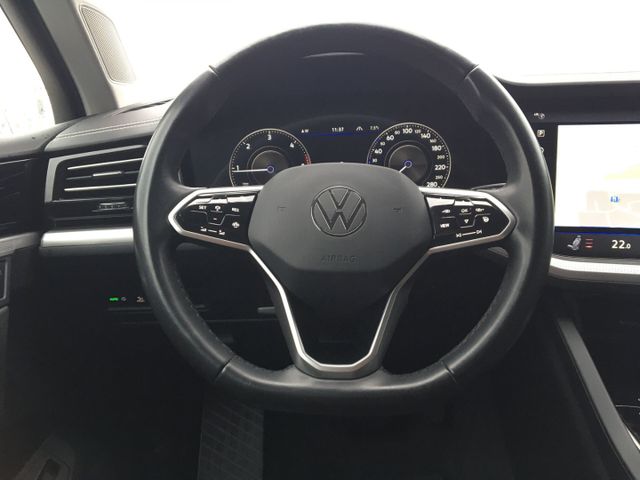 Touareg 3.0 TDI 4Motion *Leder*StHz*Luft-F.*AHK*