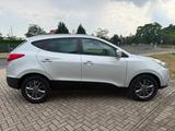 Hyundai ix35 Trend 2WD*1 Hand*NAVI*R-Kamera*Temp*Keyless - silberne Hyundai ix35
