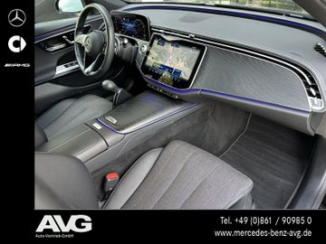 Mercedes E 200 - 12