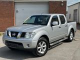 Nissan Navara 2.5 dCi Pickup Double Cab 4x4 - Nissan Navara: 2.5