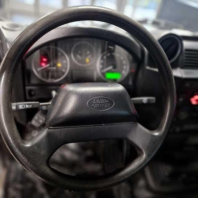 Land Rover Defender 90 2.2 TD4 Pick-Up | 122 ch | BVM | Convenience Pack | Alarme | Vitres athermiques