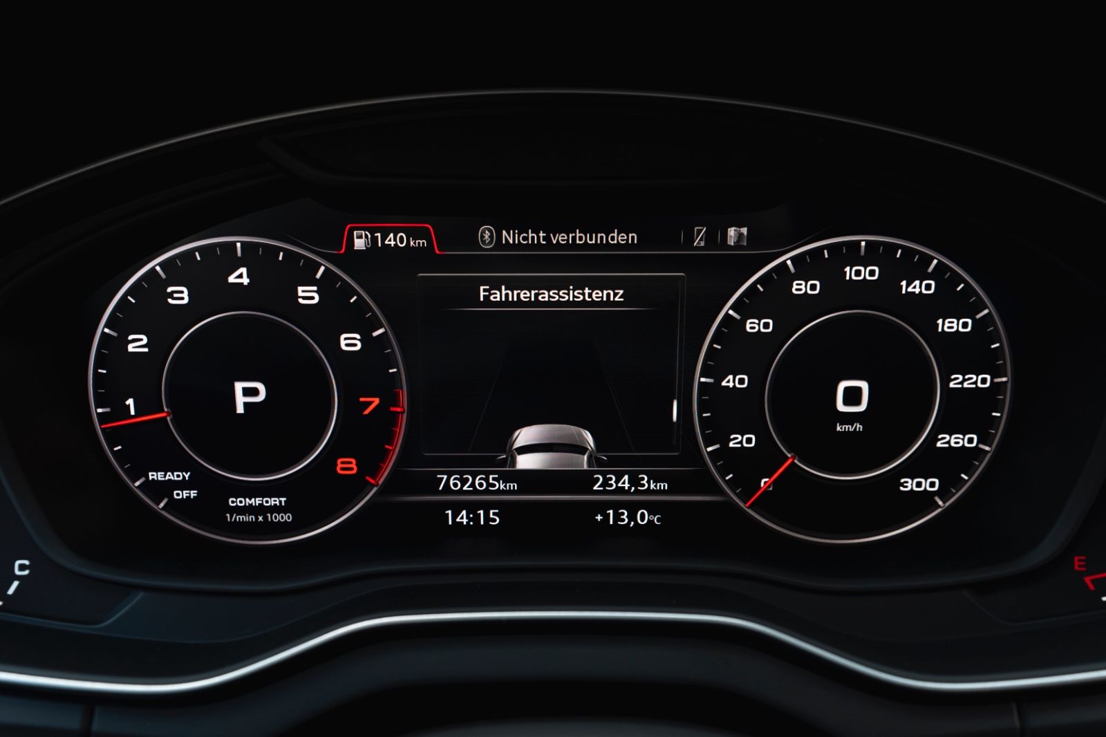 Fahrzeugabbildung Audi Q5 TFSI QUATTRO S-LINE PANO LED KAM NAV SZH SZB