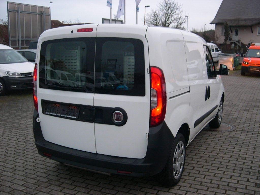 Fahrzeugabbildung Fiat Doblo Kasten CNG+Klima+Regaleinbau