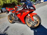 Honda CBR 1000RR - HONDA 2006 CBR1000RR
