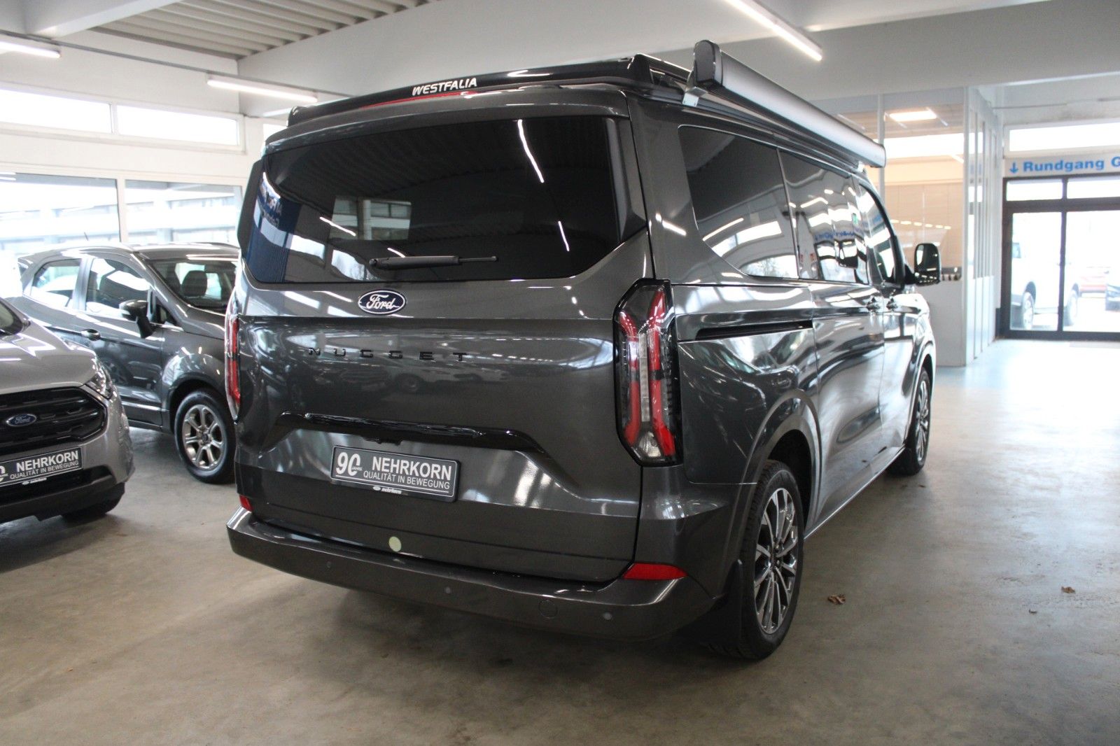 Fahrzeugabbildung Ford NUGGET L1 Titanium MARKISE + Aufstelldach SOFORT