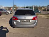 Peugeot 308 SW Allure - Peugeot 308 mit Diesel-Antrieb: Kombi, Automatik