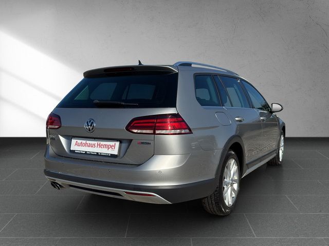 Volkswagen Golf VII Variant 2.0 TDI DSG 4M Alltrack *SHZ*