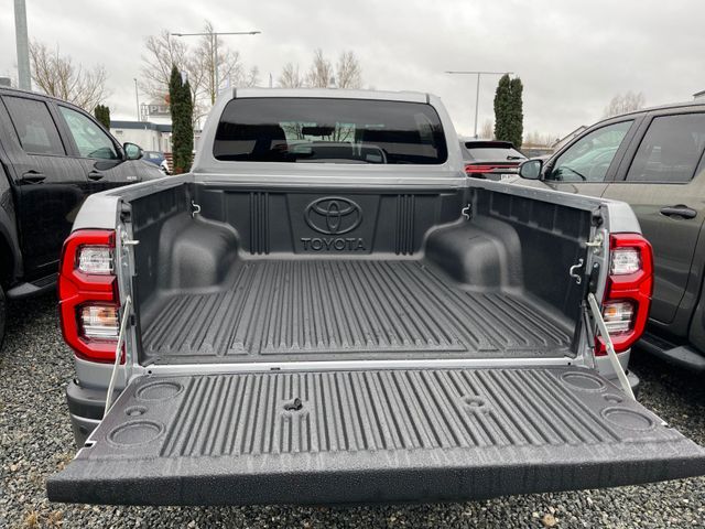 Toyota Hilux  Invincible 4×4 *JBL*360°*SOFORT*