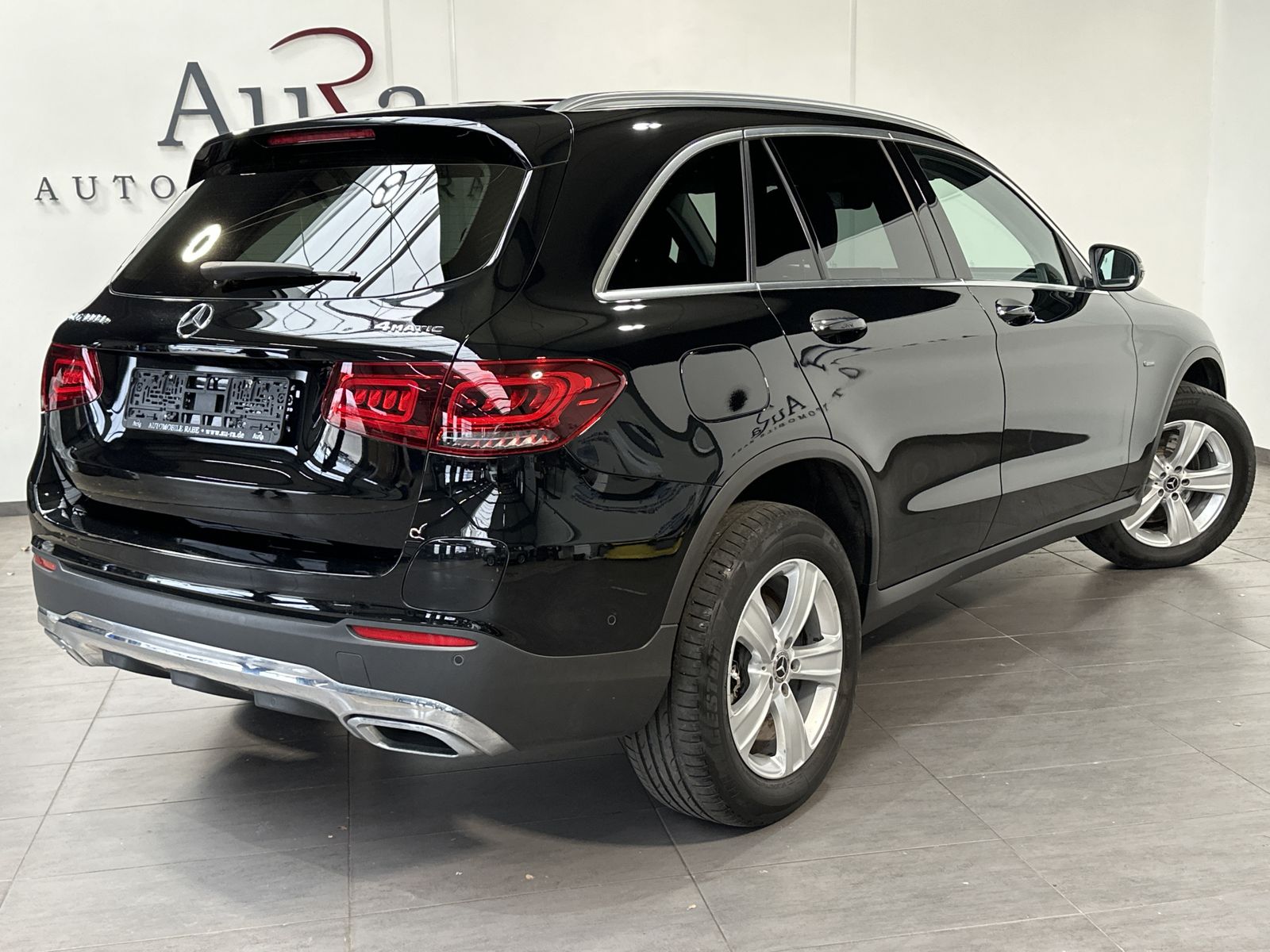 Fahrzeugabbildung Mercedes-Benz GLC 300de 4M Exclusive NAV+LED+KAMERA+CARPLAY+PP